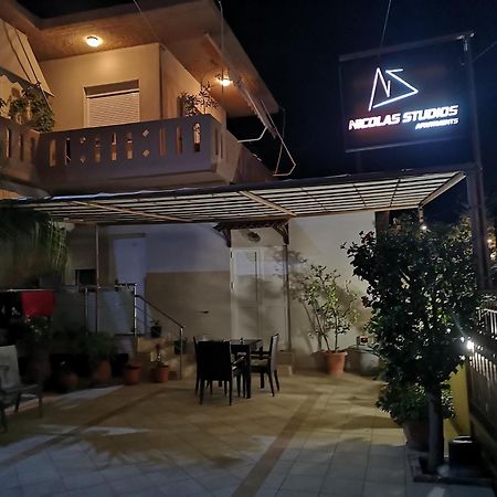 Nicolas Studios & Apartments Agia Marina Екстериор снимка