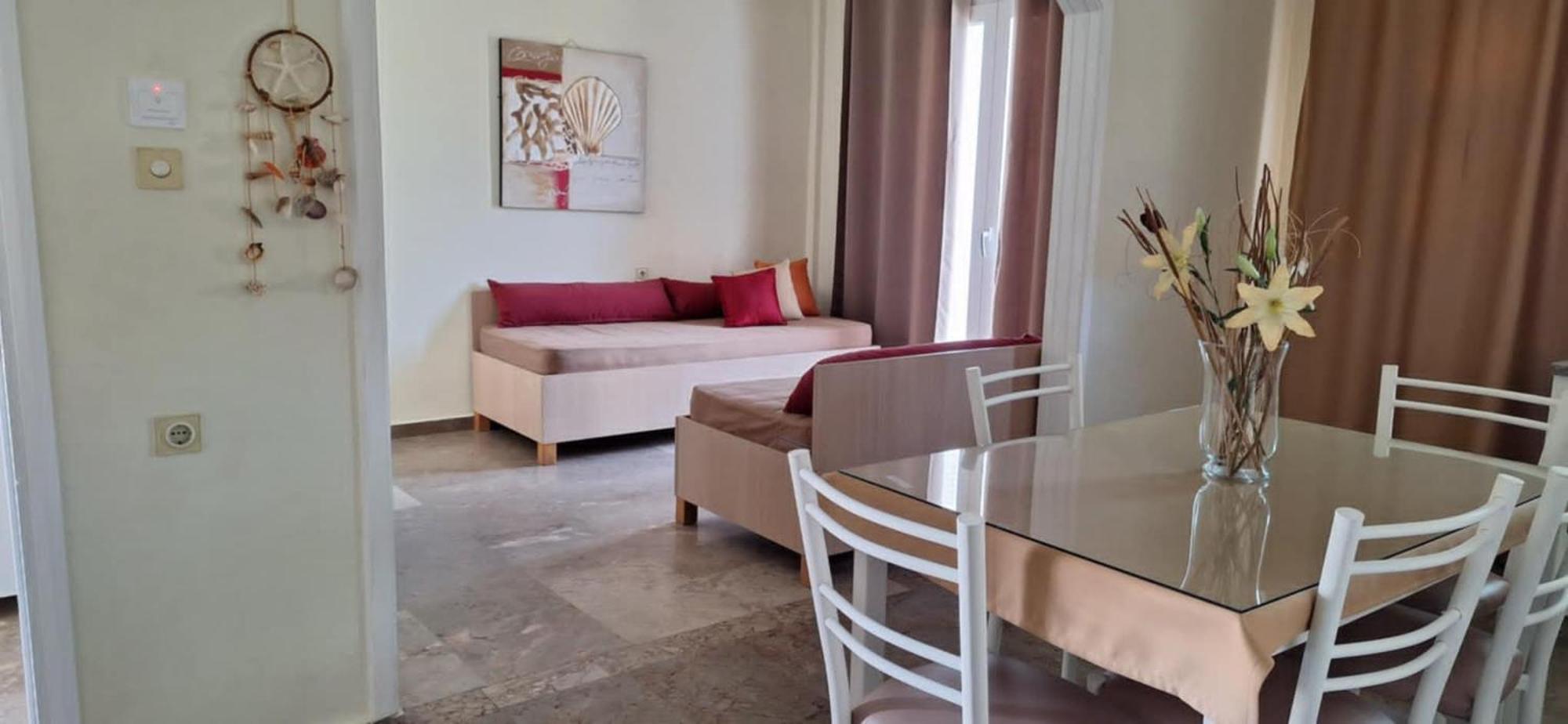 Nicolas Studios & Apartments Agia Marina Екстериор снимка