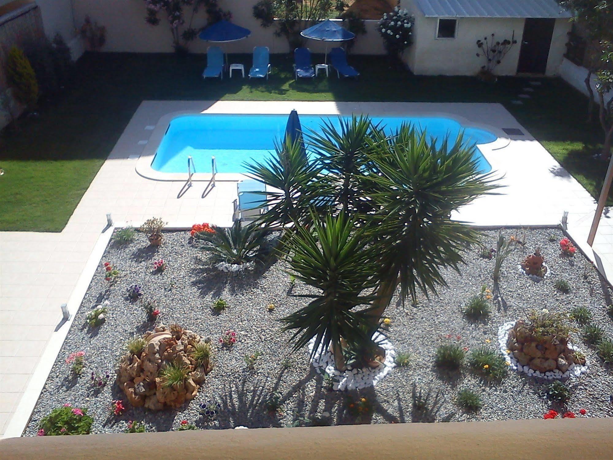Nicolas Studios & Apartments Agia Marina Екстериор снимка
